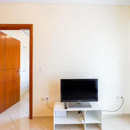 Omorfo Spiti * Salonicco